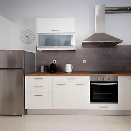 Twin Lofts Ταξιαρχών, A Kalamatastay Property Экстерьер фото